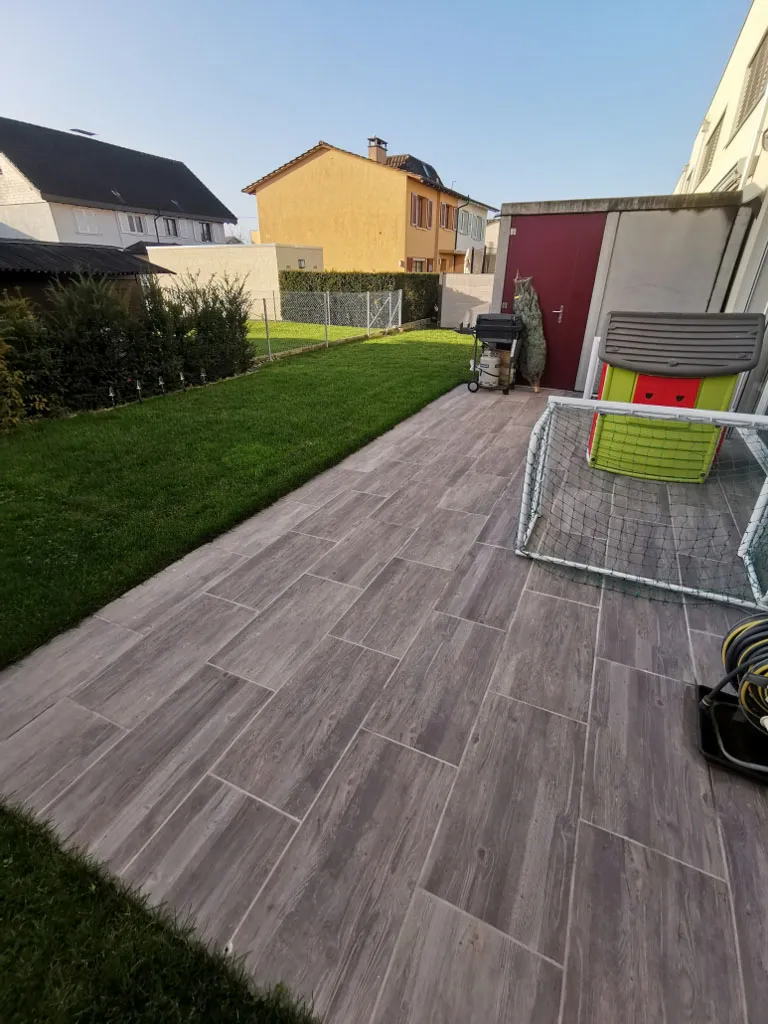 Sacher Gartenbau Beläge