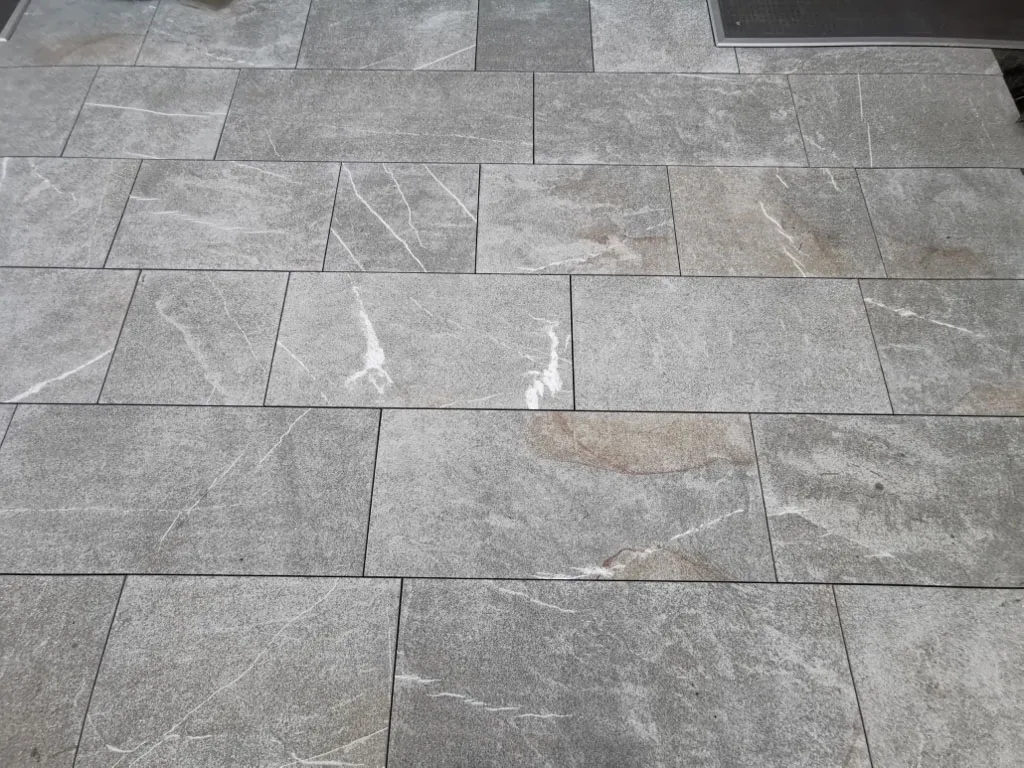 Sacher Gartenbau Beläge