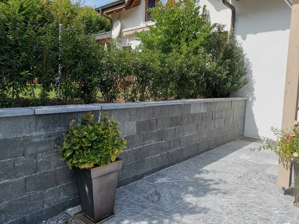 Sacher Gartenbau Mauern