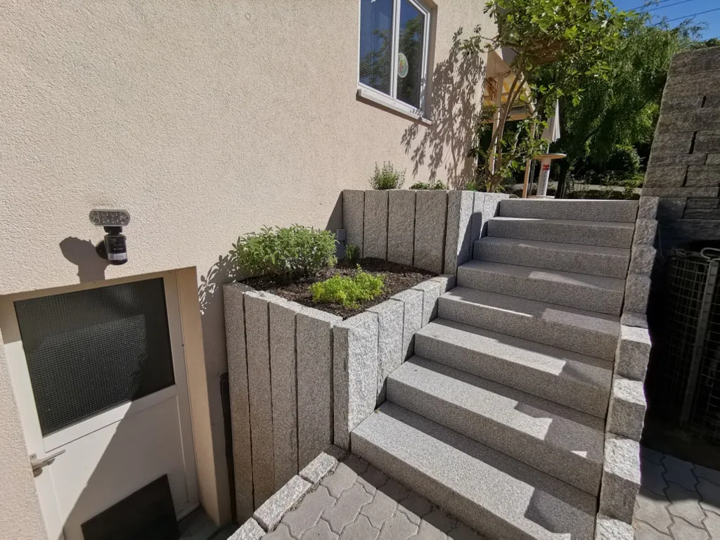 Sacher Gartenbau Mauern