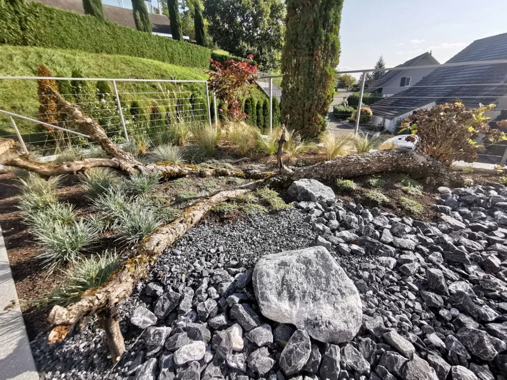 Sacher Gartenbau Steingärten
