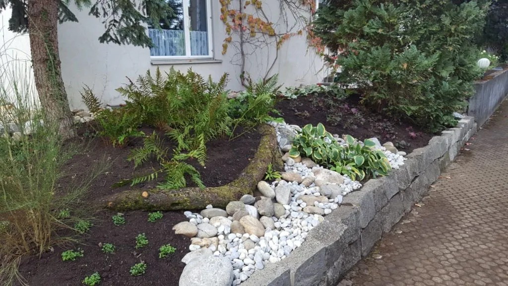 Sacher Gartenbau Steingärten